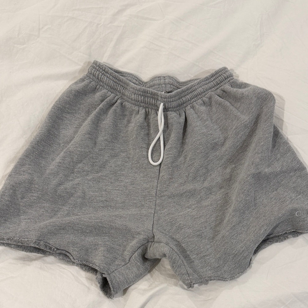 ALO Yoga Heather Gray Lounge Shorts